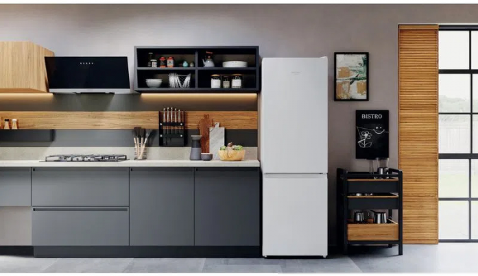 Холодильник Hotpoint-Ariston HTS 4180 W в магазине «На диване» в Санкт-Петербурге  — Выгодная цена