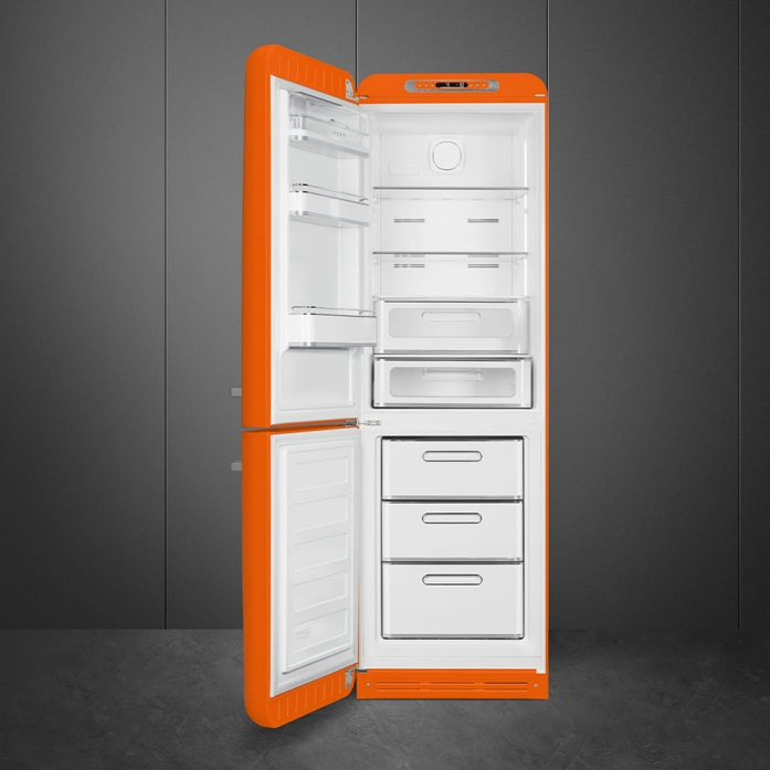 Холодильник Smeg FAB32LOR5 в магазине «На диване» в Санкт-Петербурге  — Выгодная цена
